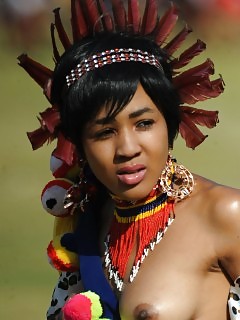 Sexy Pretty African Goddess Ebony Ass Slave
